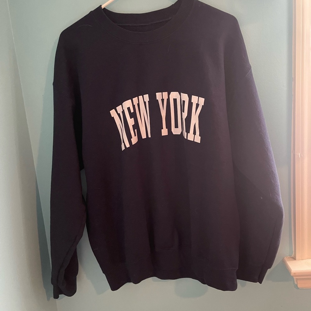 new york crewneck